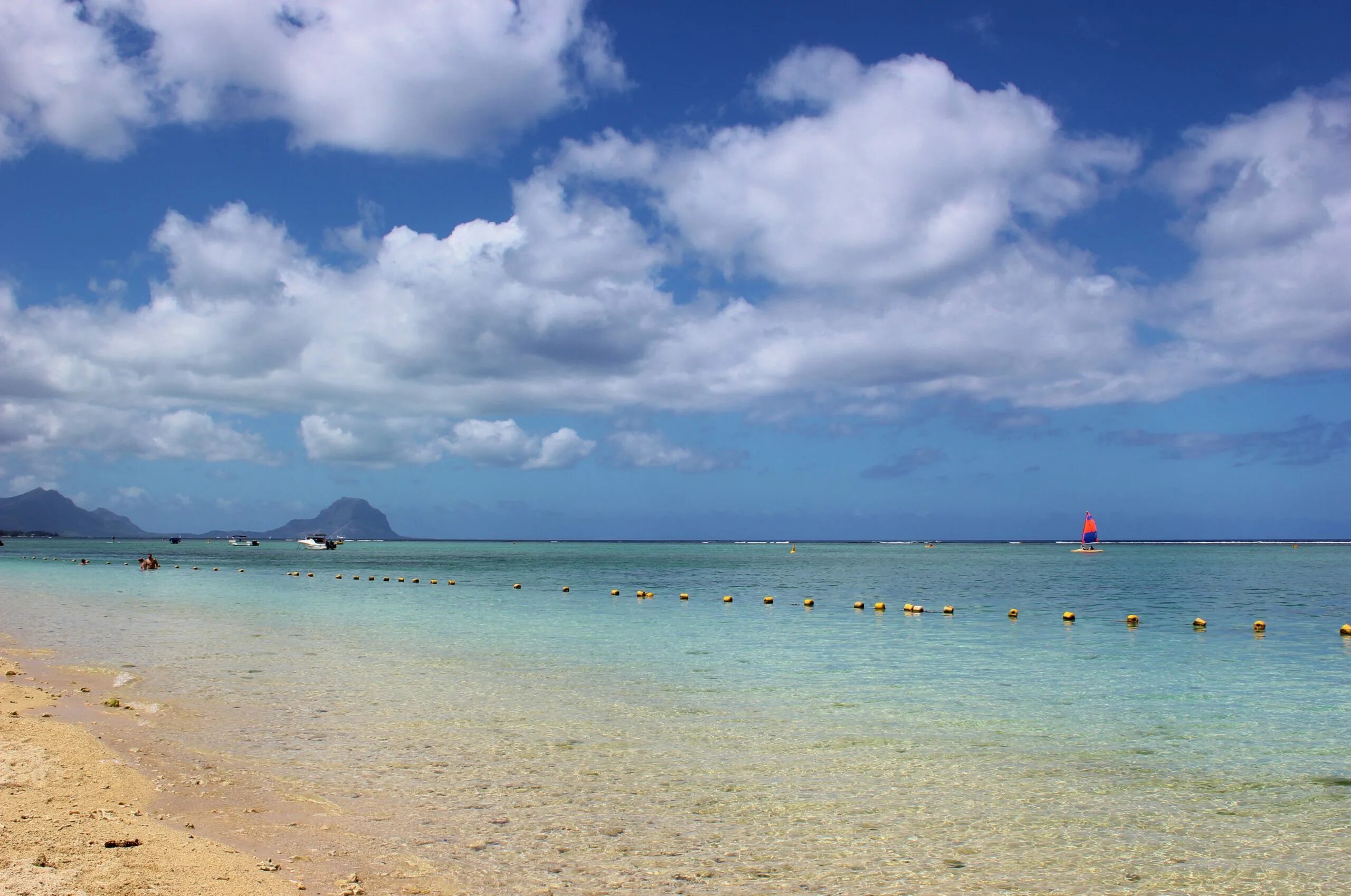 En flac. Пляж Флик эн флак Маврикий. Flic-en-FLAC Маврикий. Flic and FLAC Mauritius. Пляж Флик эн флак фото.