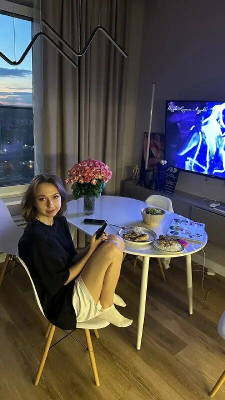 катя приехала