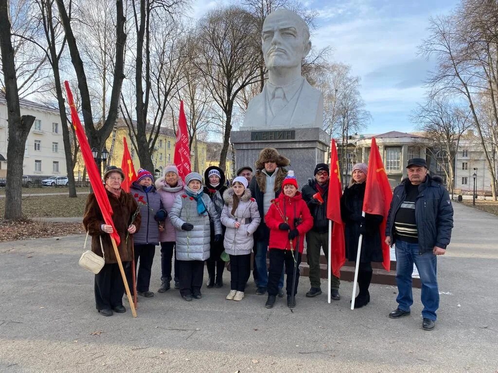 Новости жигулевска вконтакте. Автопробег КПРФ. Автопробег Кострома. Автопробег КПРФ зима. Автопробег Красноармейский район Самарская область 9 мая 2022 года.