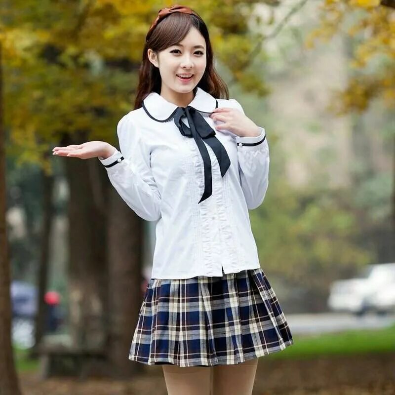 корейская школьная форма для девочек подростков. корейские девушки в школьной форме.