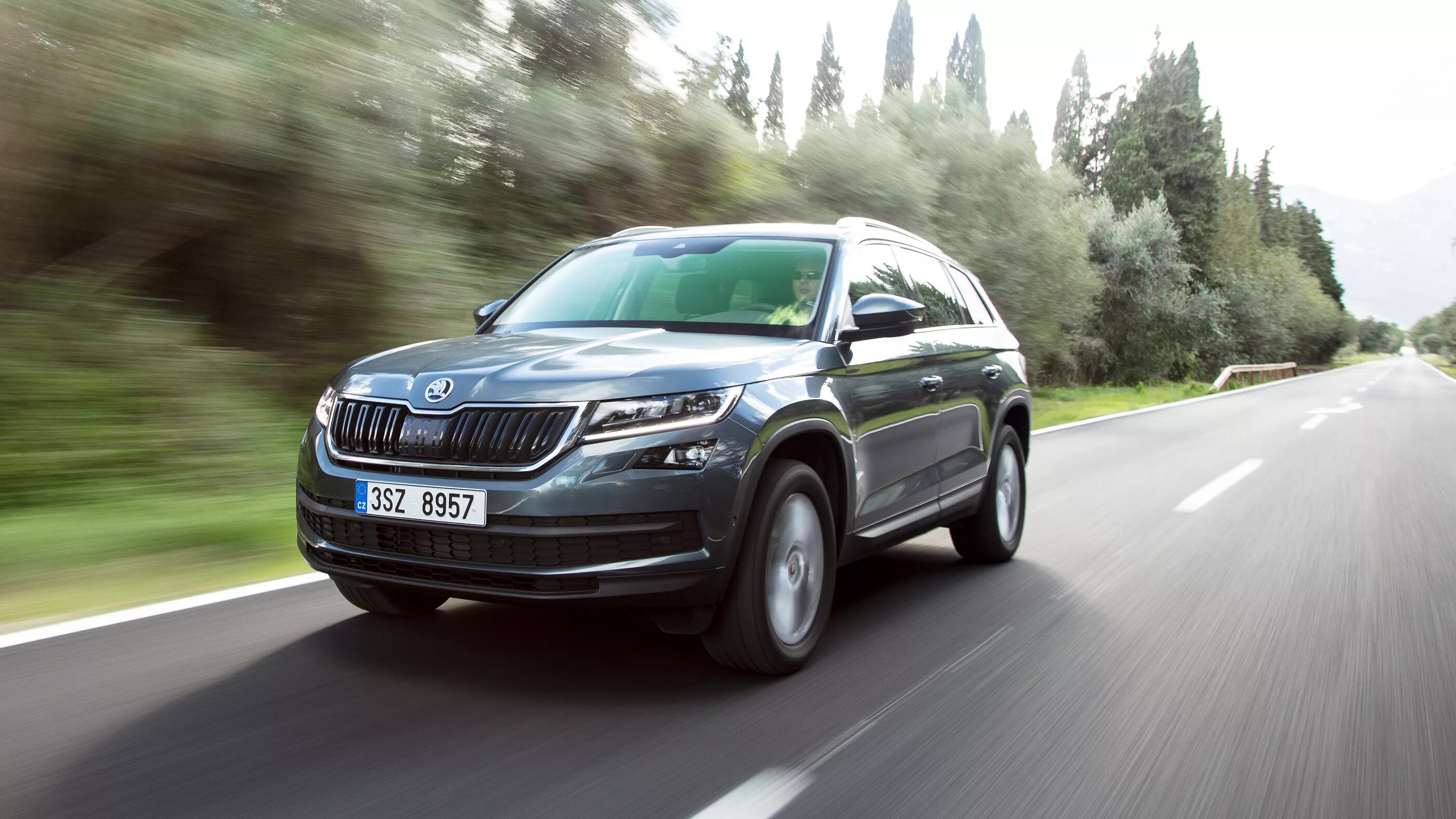 Кодиак лампы какие. Шевроле кодиак 2016. skoda kodiaq and equinox. skoda kodiaq ( 1 поколение) 2016 - н. в.. kodiaq 2.0 tdi.