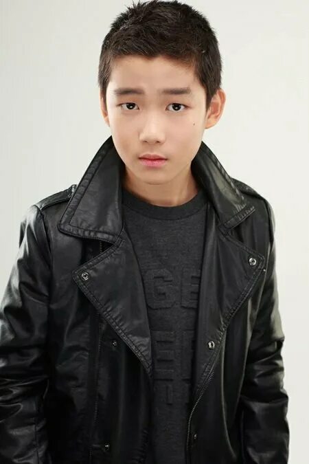 ким сан-джун. тхан джун сан дорама. тхан джун сан дорама. ю джун сан дети. Sung jun 2022.