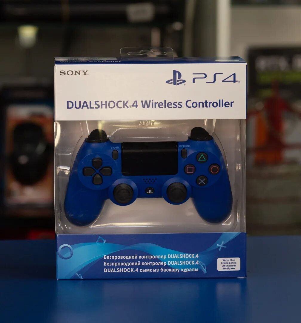 Как выключить dualshock 4. Сони дуалшок 4 комплектация оригинала. Аккумулятор Dualshock 4. Дуалшок 4 батарея. Аккумулятор для дуалшок 4 оригинал.