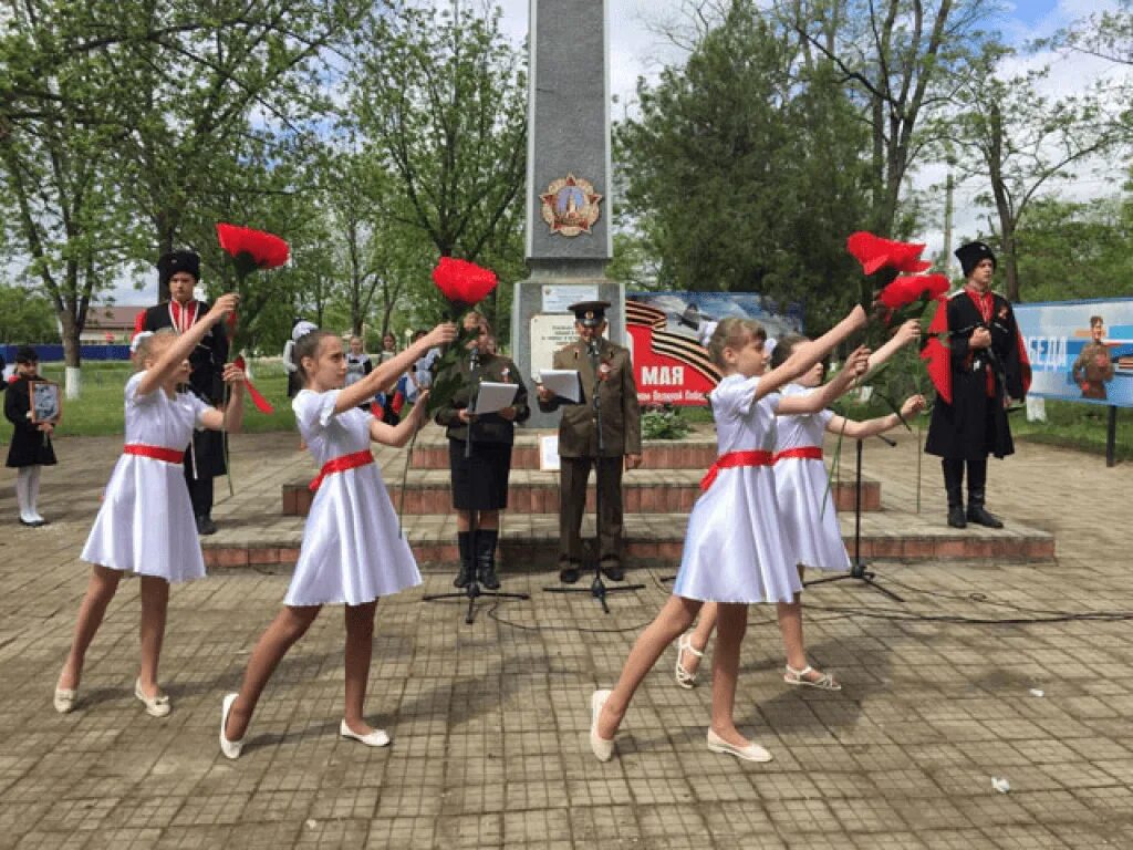 Краснодарский край станица незамаевская. Станица Незамаевская Краснодарский край. Незамаевская Краснодарский край Павловский район. Станица Незамаевская Павловский район. Школа 14 станица Незамаевская.