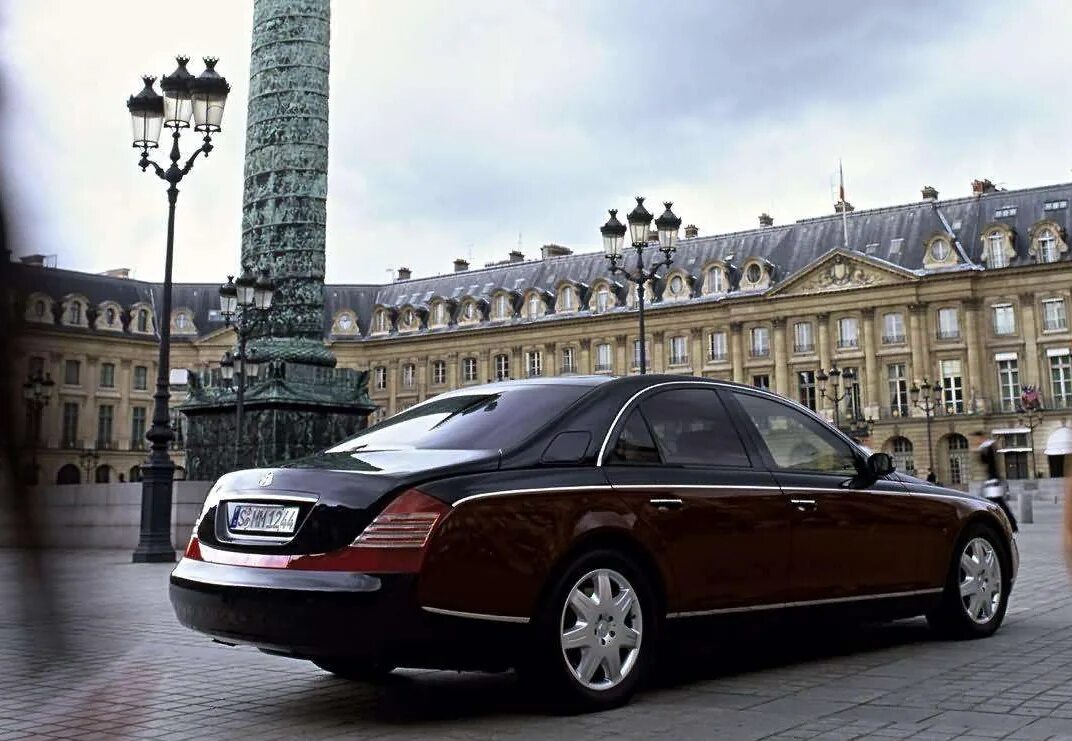 Что такое майбах. Mercedes Maybach 57s. Mercedes Maybach 57. Maybach 57/62. Maybach 57s 2010.