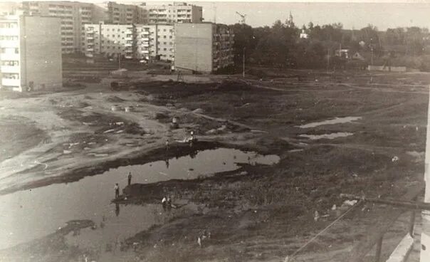 Ярославль 1990. Заволжский район Ярославль 90-е. Ярославль Заволжский район СССР. Ярославль 1986 год. Заволжский район Ярославль 80-е годы.