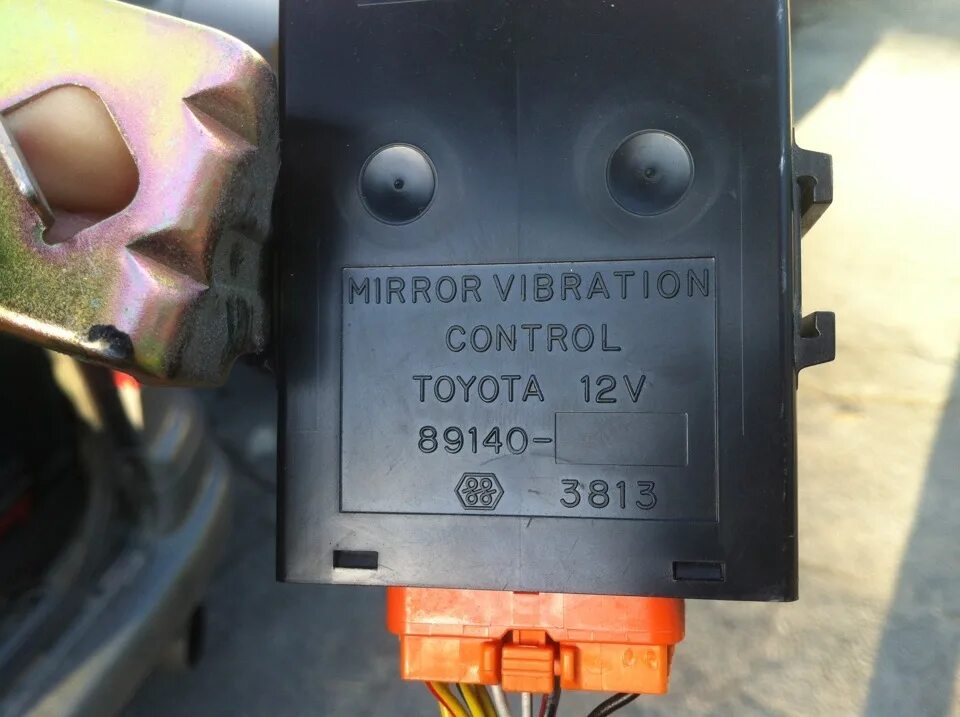 Controlling vibrator. Блок управления очисткой зеркал "Mirror Vibration Control Toyota Mark 2 81 Ult cnjbn. Зеркала с виброочисткой Toyota. 89140 Toyota. Блок управления очисткой зеркал "Mirror Vibration Control Toyota Mark 2 81 инструкция.