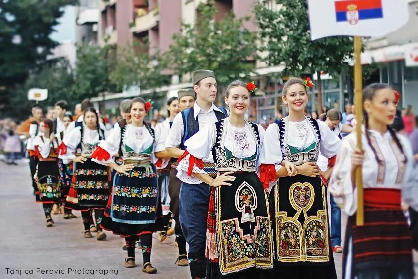 Сербский фото. Культура Сербии. Сербия культура и традиции. Праздники в Сербии. Национальная культура Сербии.