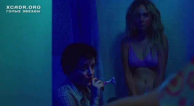 Джуно Темпл Примеряет Одежду – Джек И Дайан (2012)
