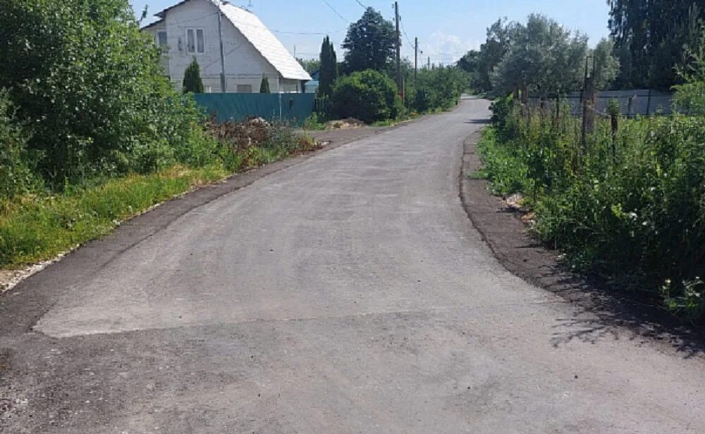 Ремонт выселки. Деревенская дорога. Дорога в селе. Дороги в селе. Майская дорога.