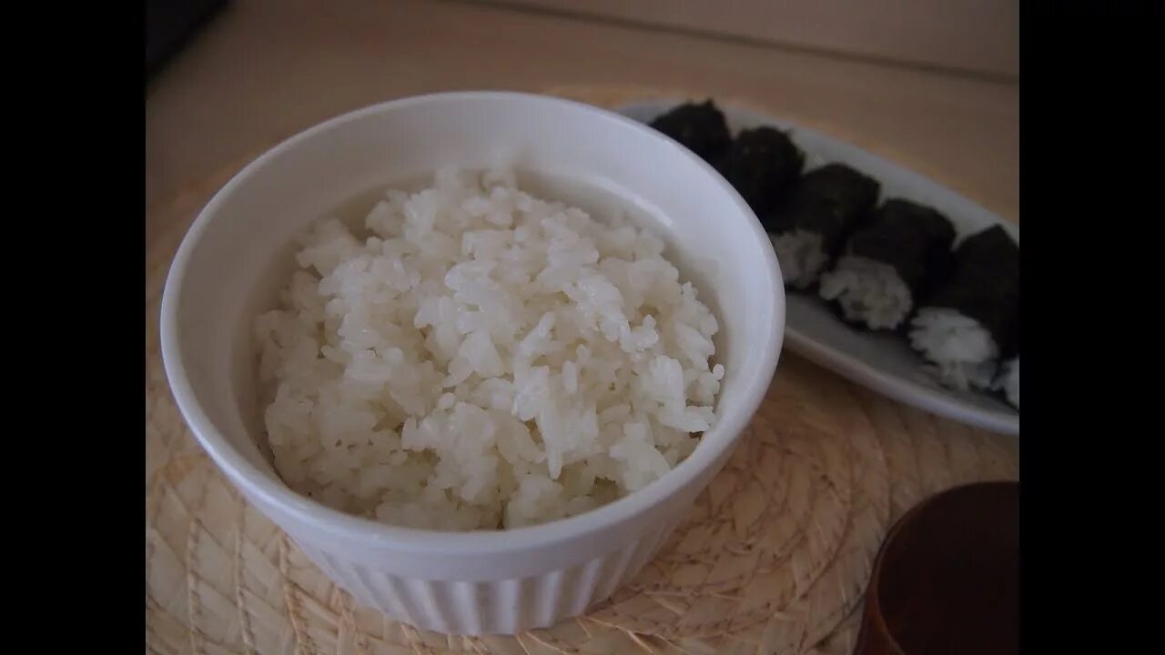 Корейский рис вареный. Как корейцы варят рис. Рис отварной рассыпчатый. Карри в корейской кухне. Корея еда рис.