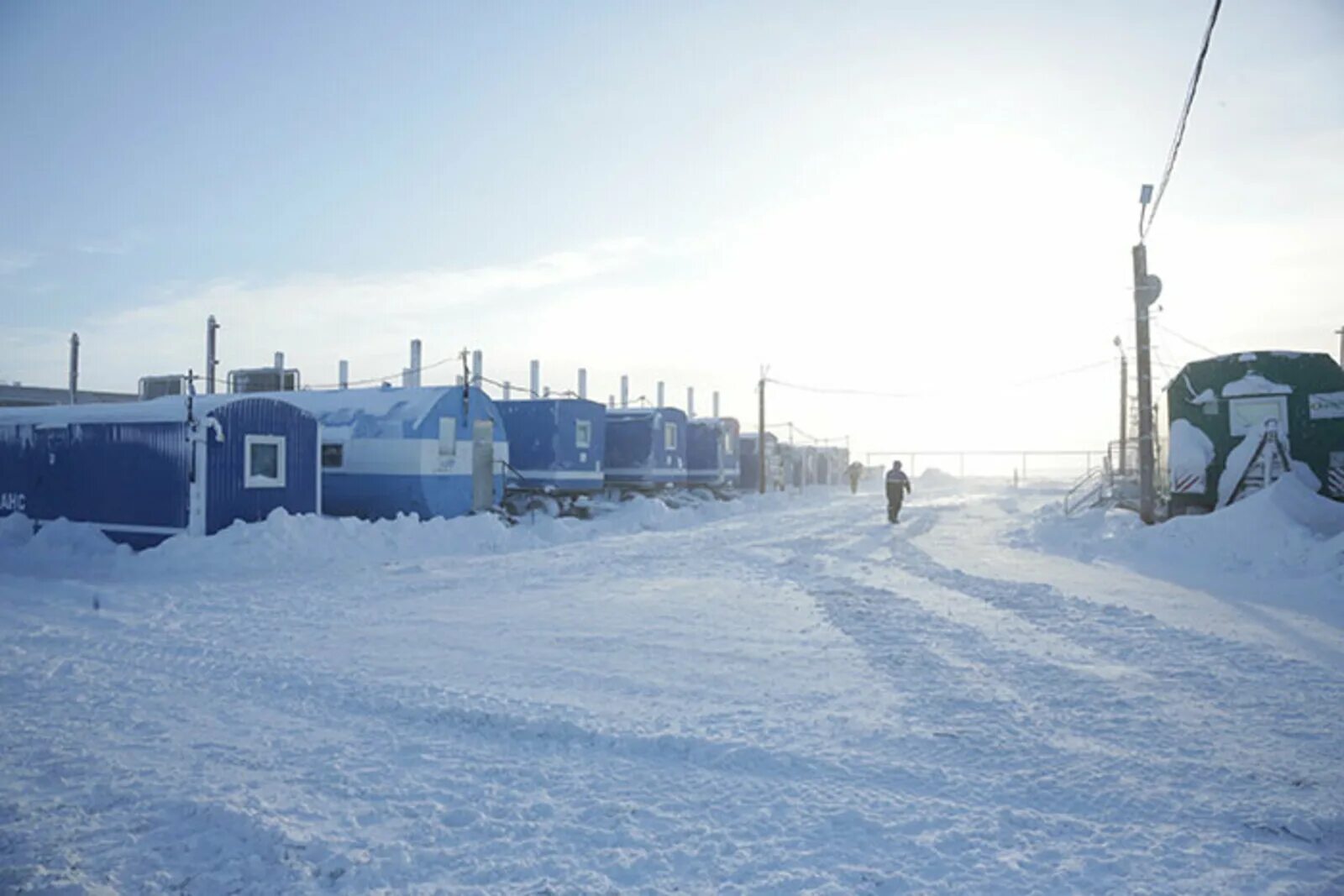 Вахтовый поселок текнимонт. Ямал спг вахтовый поселок. Поселок вахта. Меркур вахтовый поселок хмао. Белокаменка вахтовый городок.
