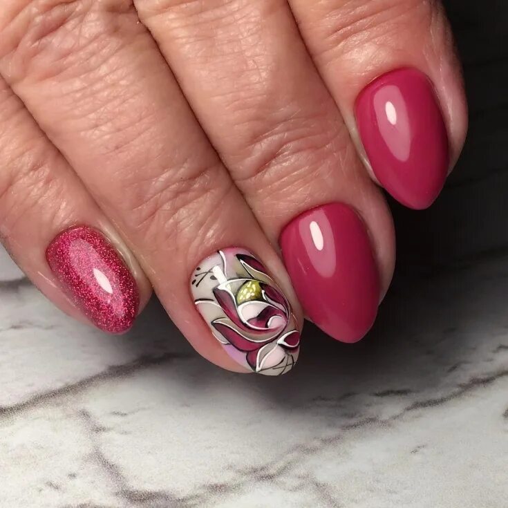 маникюр к 8 марту 2024