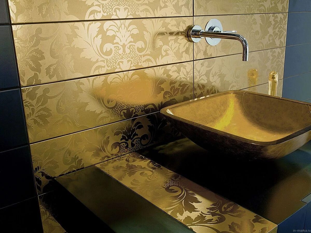 Плитка Дамаско Голден Тайл. Золотая плитка для ванной. Плитка для ванной с золотом. Плитка с золотом ванная.