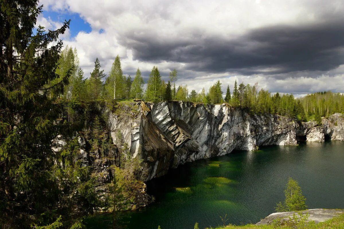 Карелия парк сортавала. Карелия каньон рускеала. сортавала мраморный каньон. карельский каньон рускеала. горный парк рускеала.