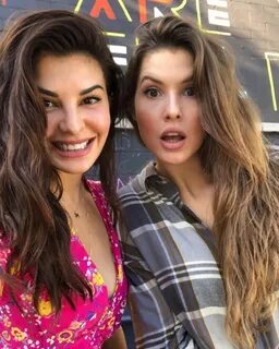 See sisters