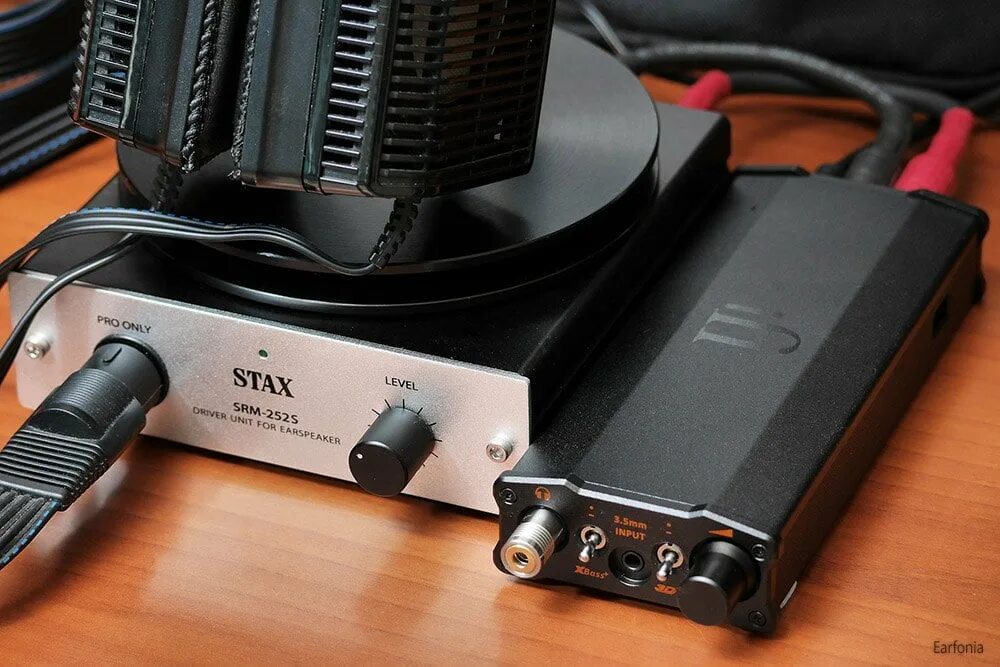 Stax ru. IFI Micro IDSD Black Label. ЦАП IFI Audio Pro IDSD. IFI Micro IDSD Signature. IFI Micro IDSD iphone.