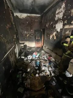 Горит салон