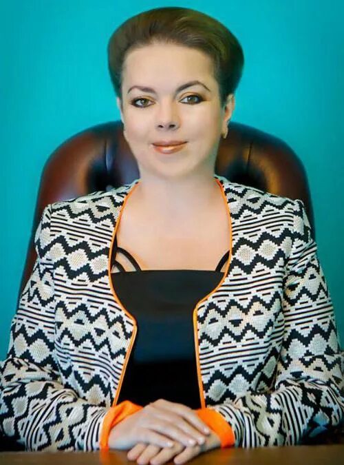 Кирьянова эссе. Кирьянова анна валентиновна. психолог валентиновна кирьянова. анна валентиновна психолог. философ анна кирьянова.