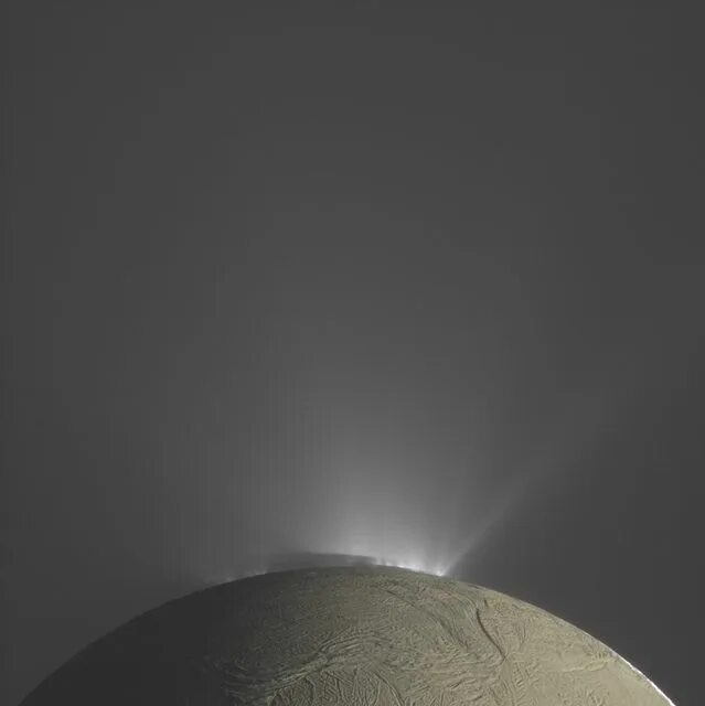Enceladus но он