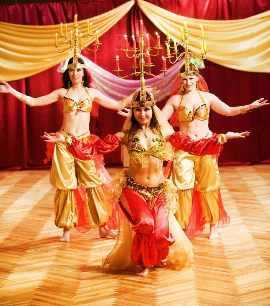 восточные танцы. студия восточного танца альмира. восточная фотостудия москва. танец живота. восточные танцы.