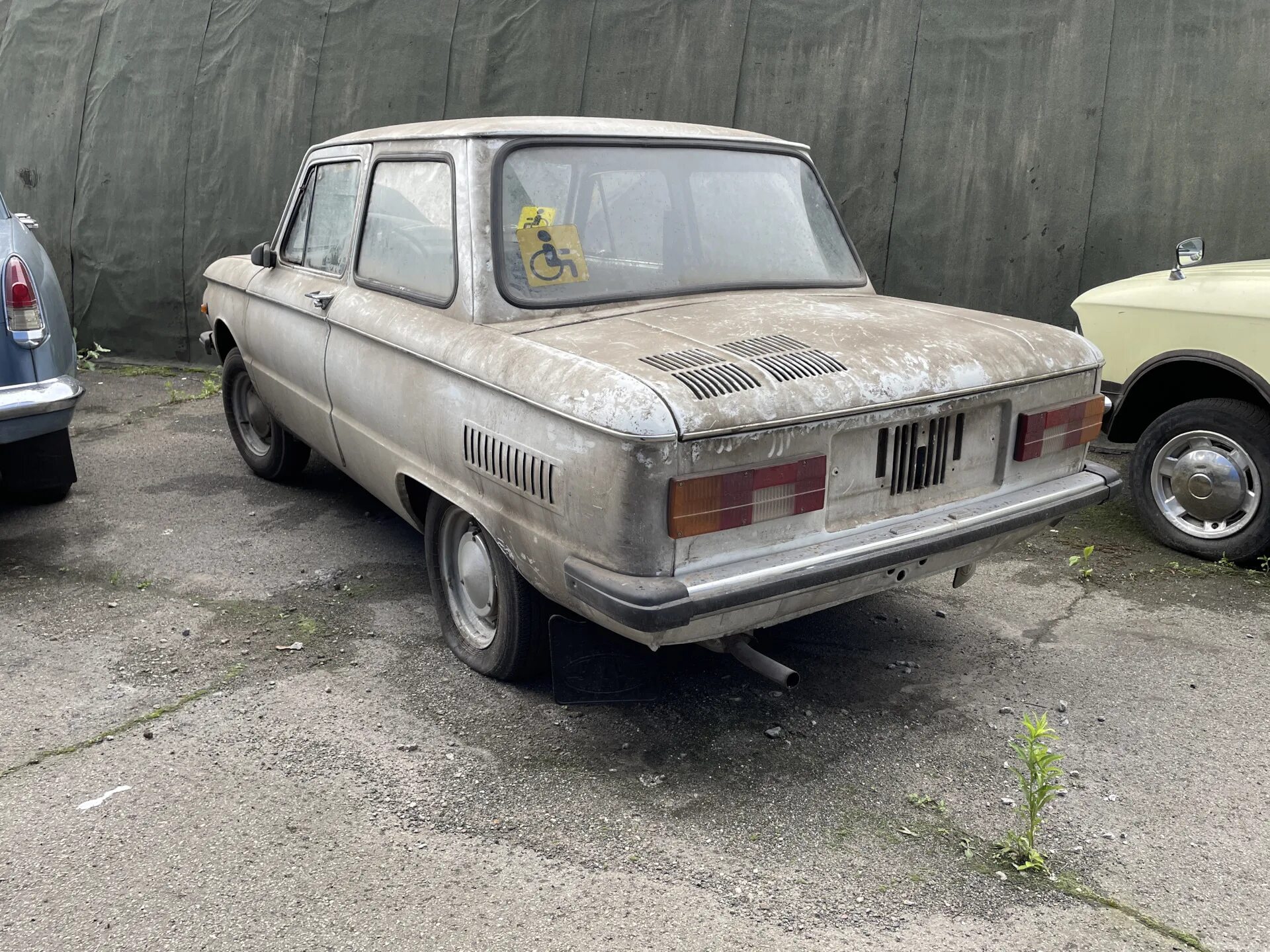 Заз 965 кабриолет. Запорожец 968м. Заз 968 2022. Автомобиль заз 968м. Заз 968м 1979 года.