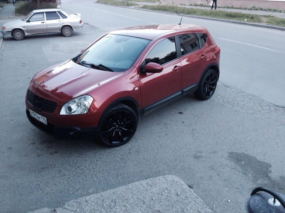 Nissan Qashqai j10. Nissan Qashqai j10 2008. Nissan Qashqai j10 красный. Nissan Qashqai 2007. Кашкай j10 купить дверь