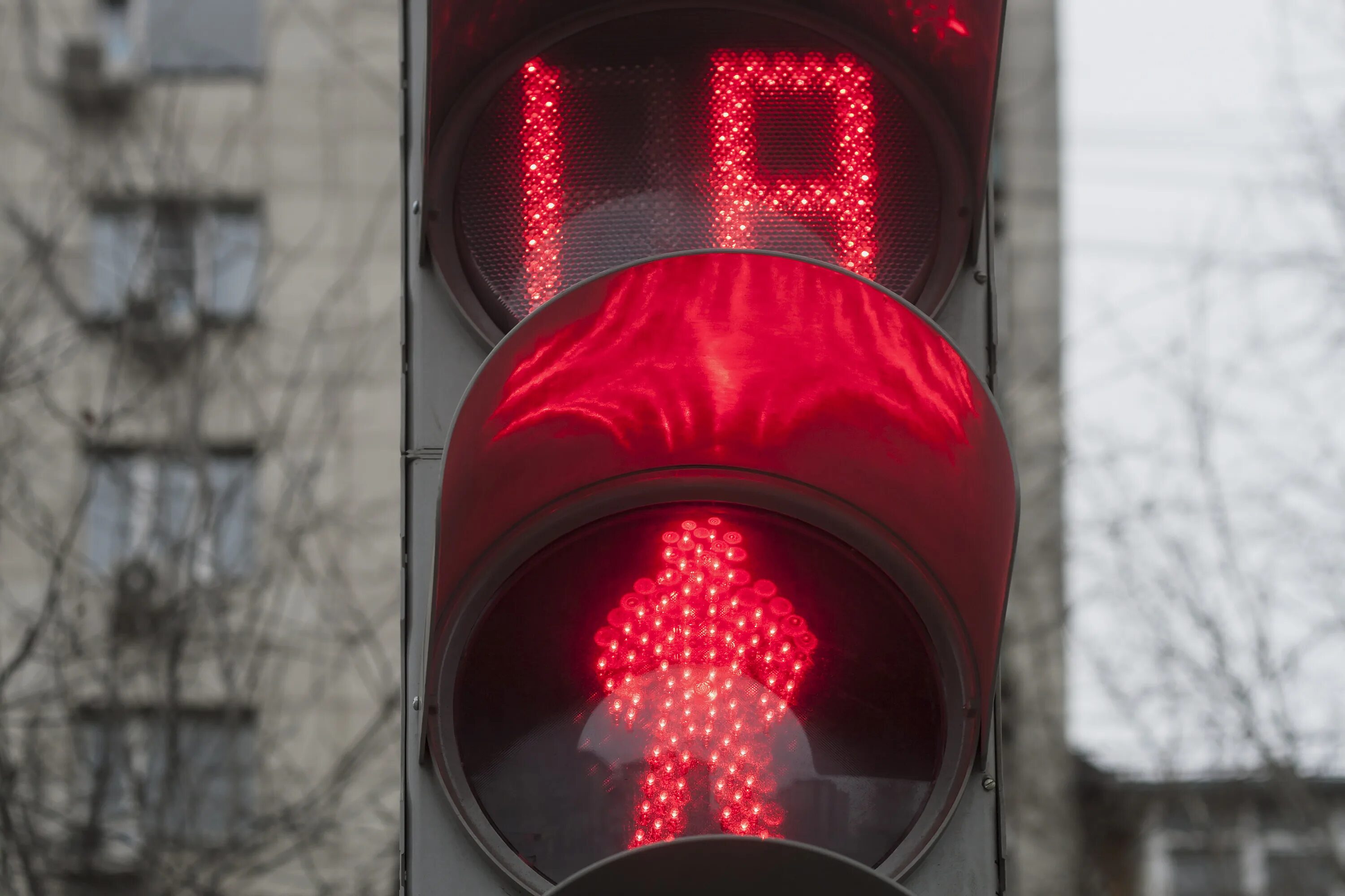 Красный светофор. Красный сигнал светофора. Пешеходный светофор. Светофор для пешеходов красный. Переход на красный пешеход