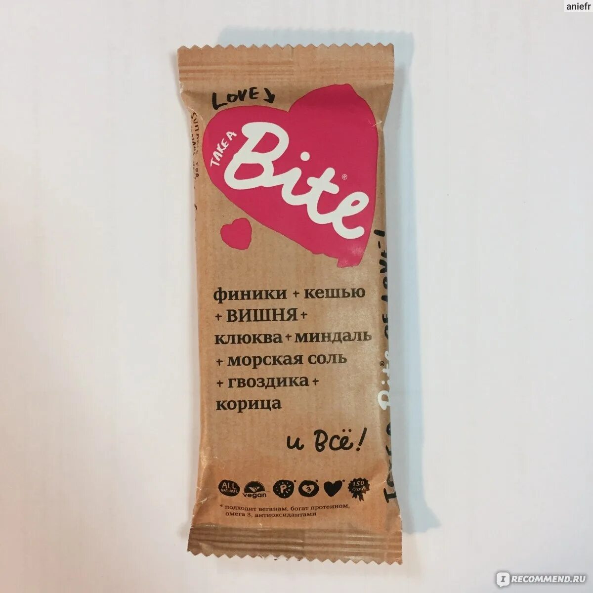 Ask for a bite. Take a bite батончик. батончик вишня кешью. батончик bite cripsy. батончик миндаль клубника take a bite.
