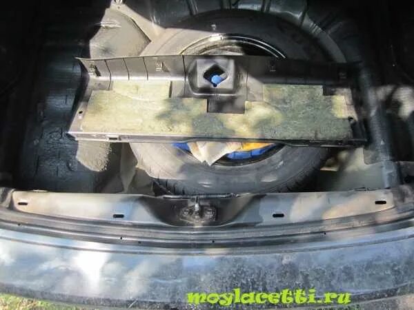 Как снять багажник шевроле лачетти хэтчбек Сабвуфер часть 1 Chevrolet Cruze Hatchback, 1,6 л, 2012 года автозвук DRIVE2