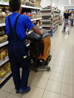 Уборщица в пятерочку