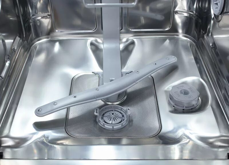 Посудомоечная машина вода на дне. Hotpoint-ariston lst 11477. вода в посудомоечной машине.