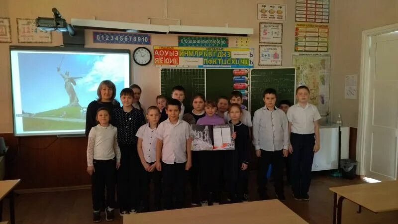 тридцать четвертая школа. тридцать четвертая школа. сызрань школа номер 3 класс 4б. мбоу сош номер 30 города михайловска. тридцать четвертая школа.