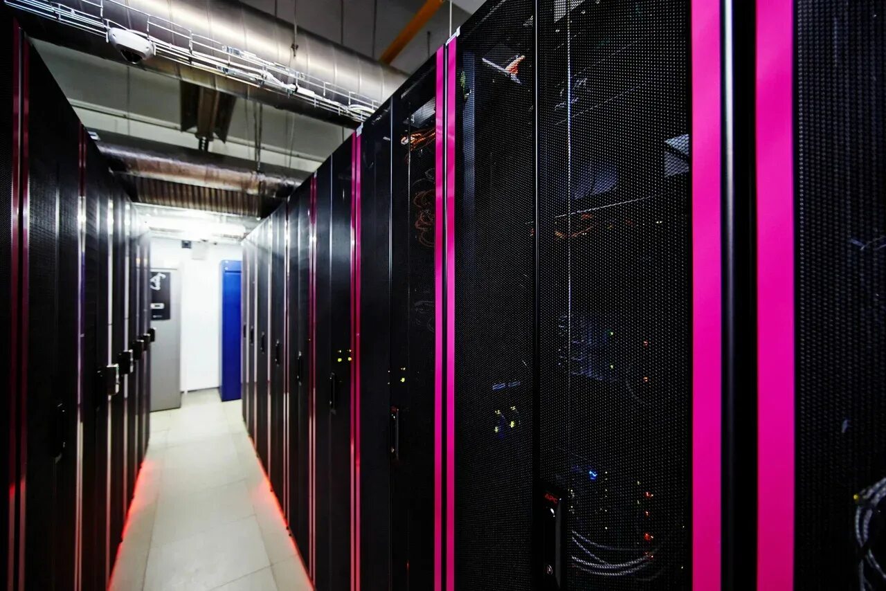 Дата центр будет. Linxdatacenter санкт-петербург. linx цод. lynx датацентр петербург. lynx датацентр петербург репищева 20.