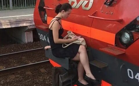 Вступился за феминистку в поезде