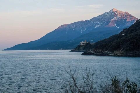 Полуостров святая гора