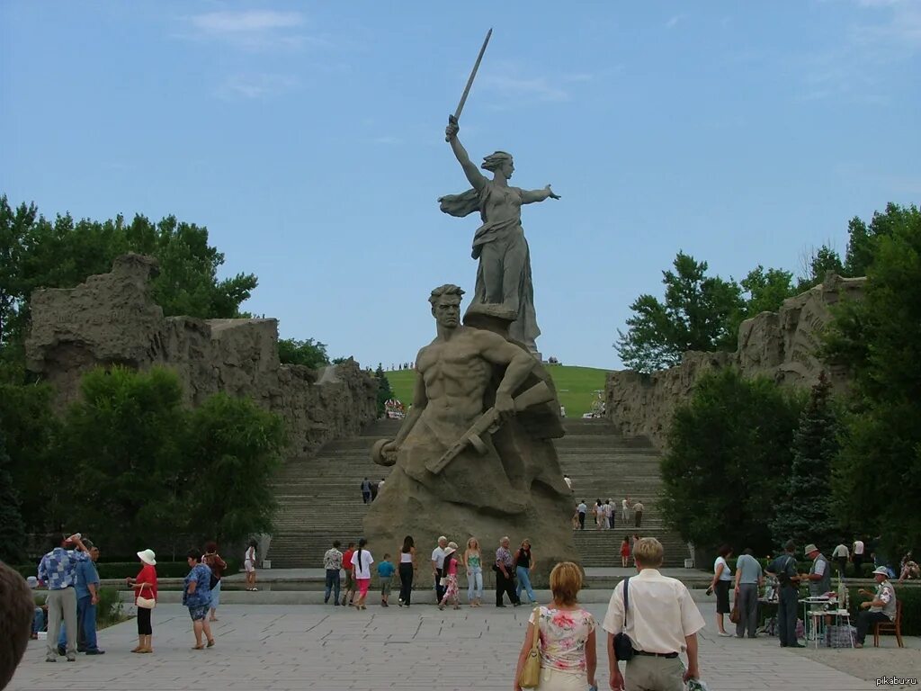 Памятники волгограда на карте