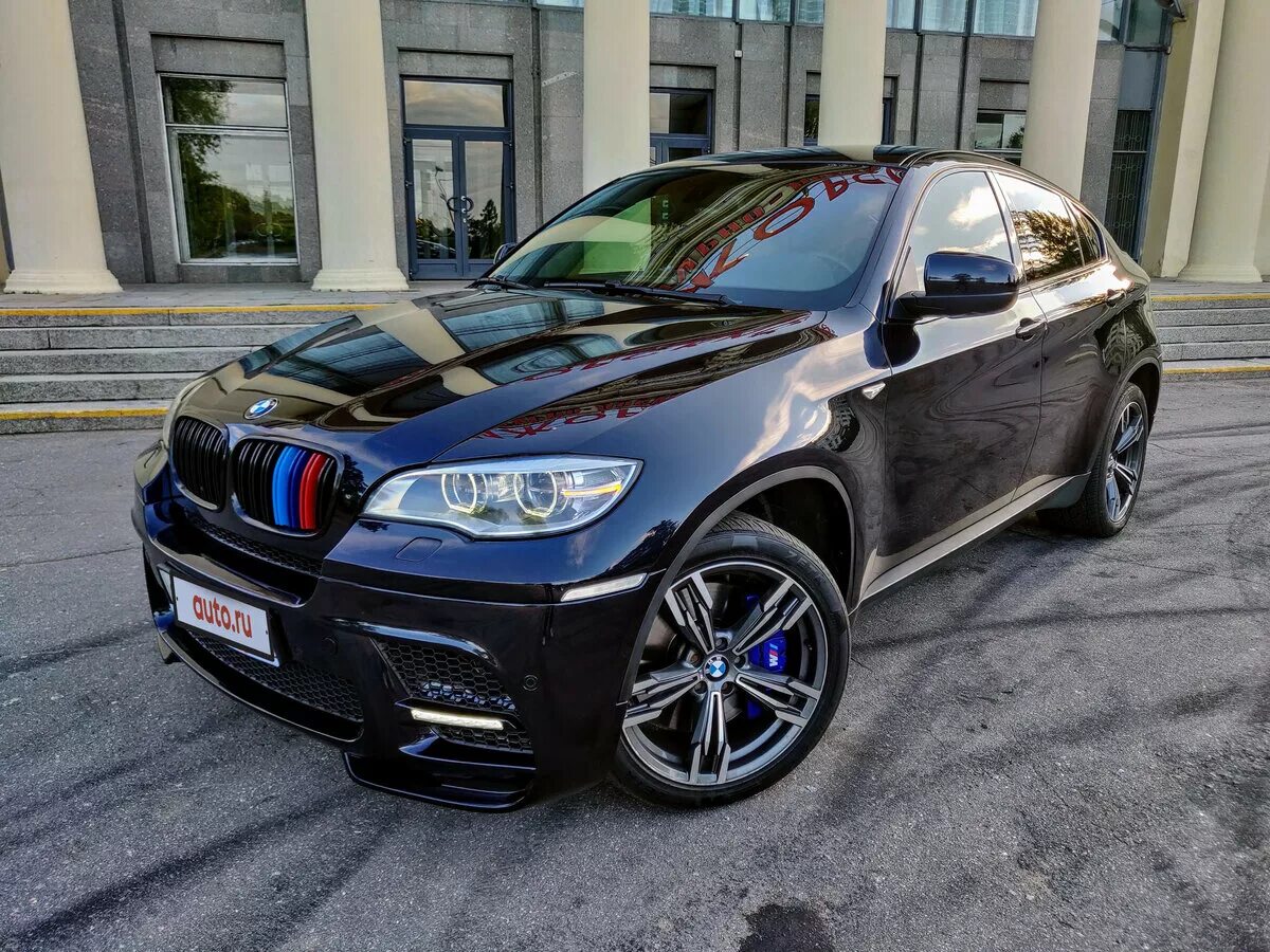 BMW x6 i (e71) 35i. БМВ x6 e71 черная. BMW x6 e71 2014. BMW x6m e71 синяя. Bmw x6 бензин