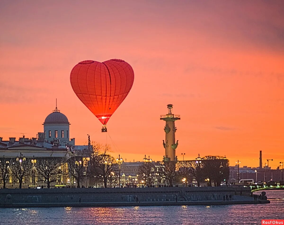 петербург город любви. питер любовь. васильевский остров санкт-петербург. стрелка васильевского острова санкт-петербург. любимый питер.