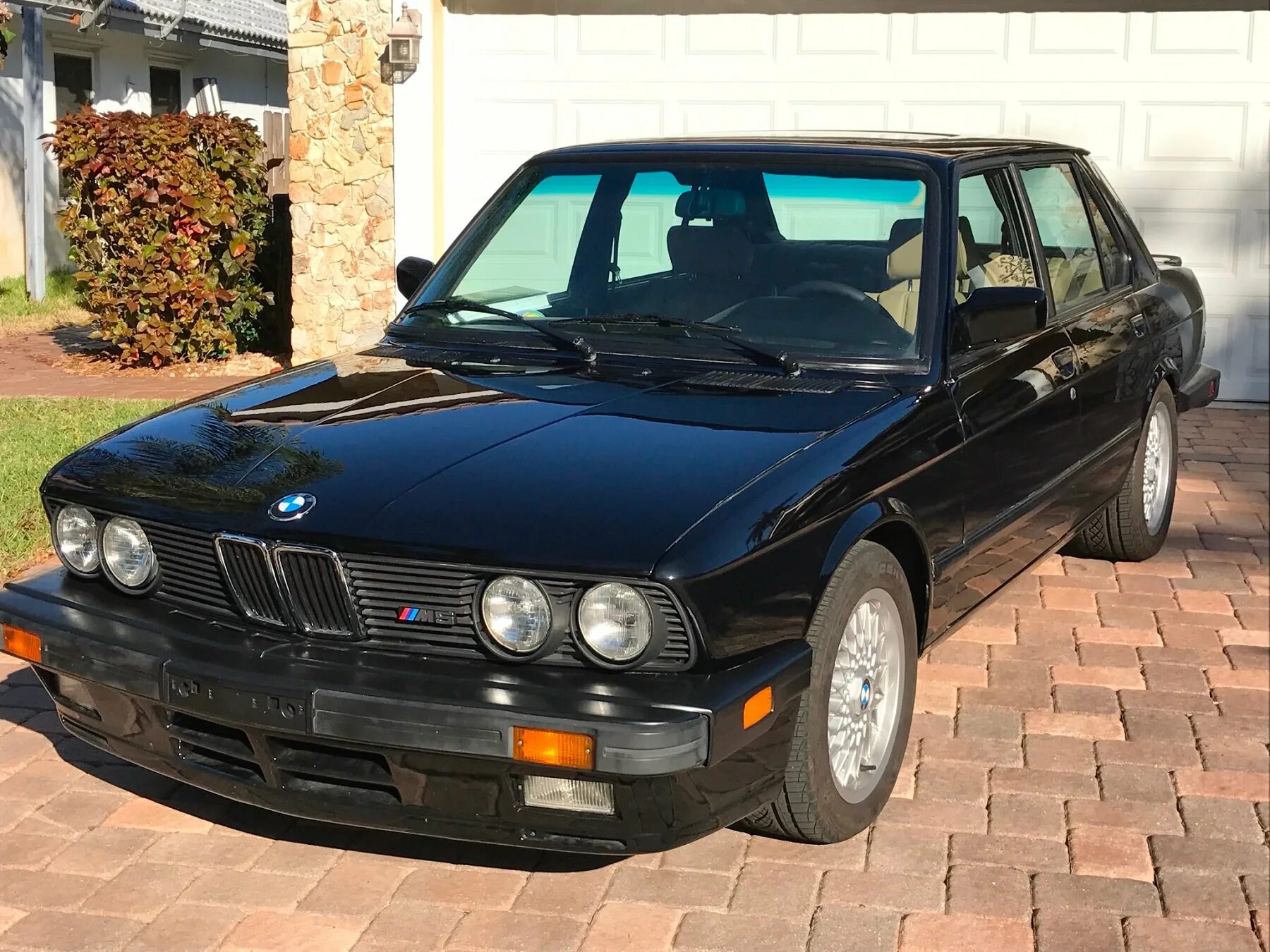 BMW m5 1988. BMW m5 1990. BMW e28 m5. BMW m5 в кузове e28.
