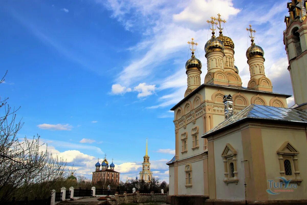Преображенская церковь спаса на яру. Спасо-преображенский храм (спаса на яру). Храм спас преображениярязань. Рязань. Спас на яру рязань.