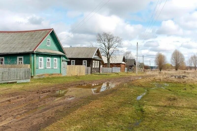 Улица в деревне весной. Сельская местность России весной. Деревенская улица весной. Весенняя Сельская местность.