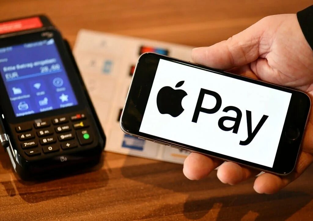 Отключение pay. Apple pay мир. Оплата Apple pay. Apple pay карта мир. Apple pay отключили.