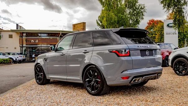 Диски range rover svr. Land 22. Toyota land cruiser 300 r22. Land 22. Toyota land cruiser 200 2013 r22.