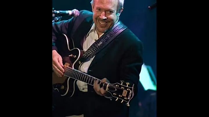 Арт рок парад асса 1988. Макаревич скворец. Макаревич скворец. Макаревич скворец. Макаревич скворец.