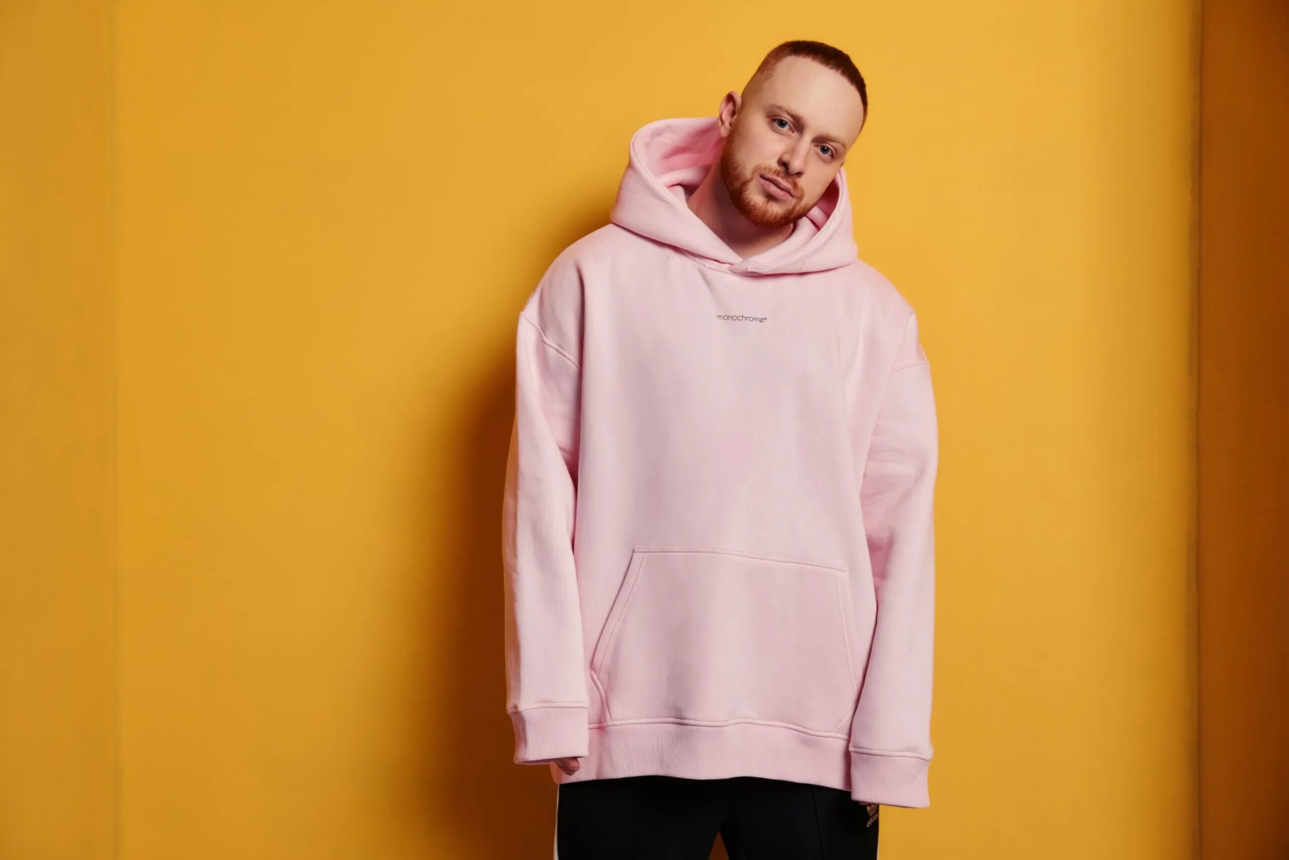 Свик люби меня люби. Свик малиновый свет. Дым свик. Леша свик 2022. Свик люби меня люби.