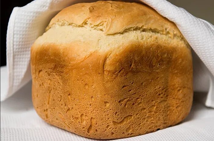 Рецепт хлеба в сорта. Булочки в хлебопечке. Хлеб из хлебопечки. Белый хлеб в хлебопечке. Домашний хлеб из хлебопечки.