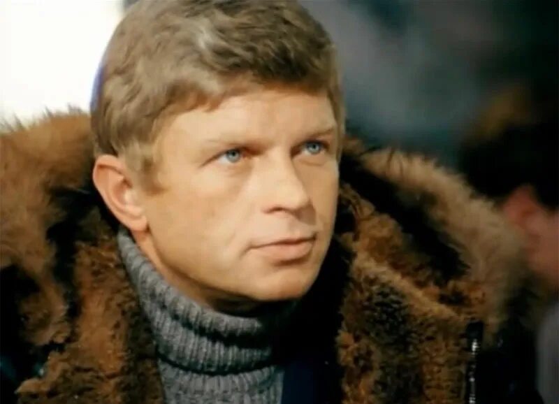 красная палатка. шон коннери красная палатка. красная палатка. клаудиа кардинале красная палатка. красная палатка.