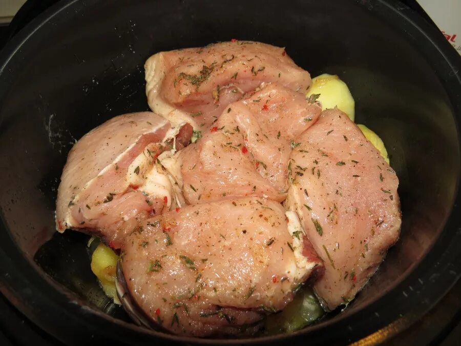 свинина в мультиварке скороварке рецепты. свинина в мультиварке скороварке рецепты. мясо тушеное в мультиварке свинина. приготовление куриных желудков в скороварке. свинина с помидорами в мультиварке.