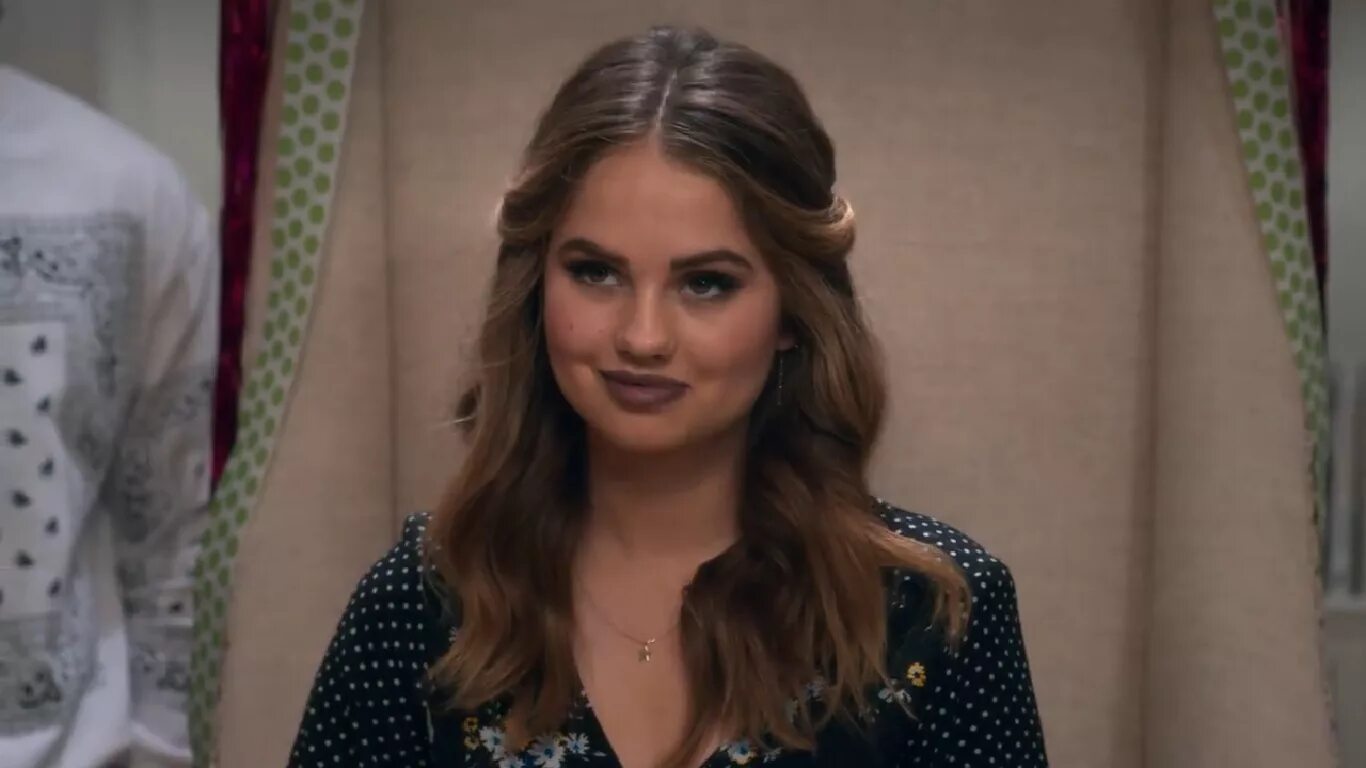 Patty bladell. Patty bladell. Patty bladell. Ненасытная актриса. Debby ryan ненасытная.